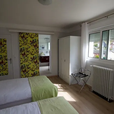 Au Jardin Saint Laurent Bed & Breakfast