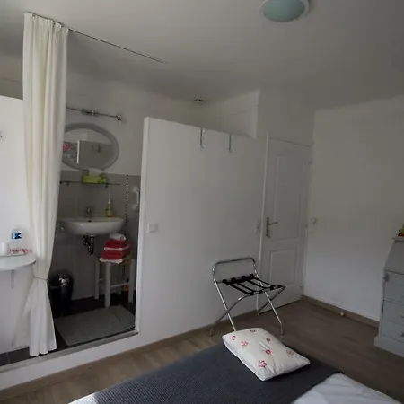 Au Jardin Saint Laurent ベッド・アンド・ブレックファスト ウー (セーヌ＝マリティーム県)