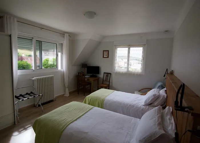 Au Jardin Saint Laurent Couette-café 3*